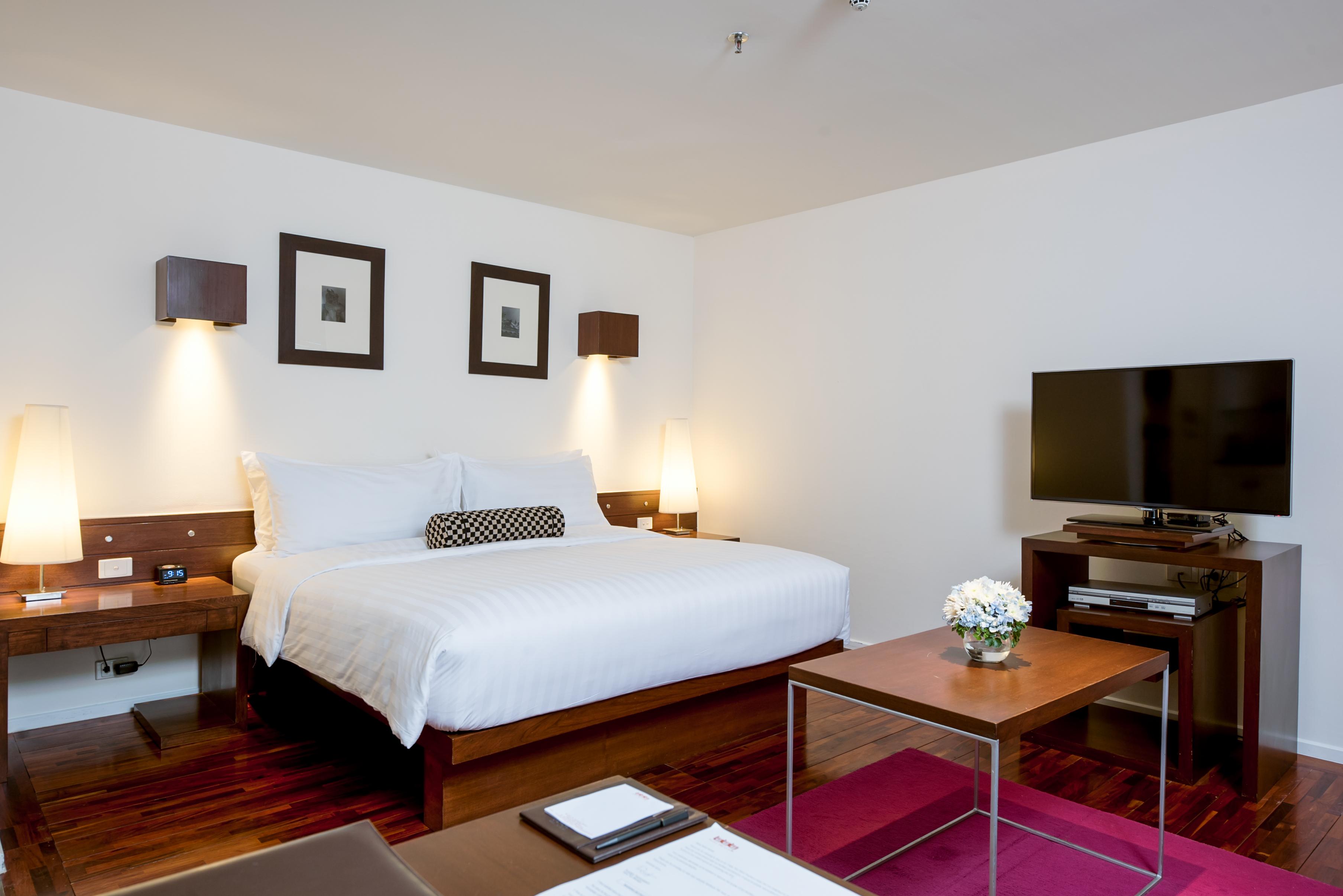Hotel Triple Two Silom Bangkok Esterno foto